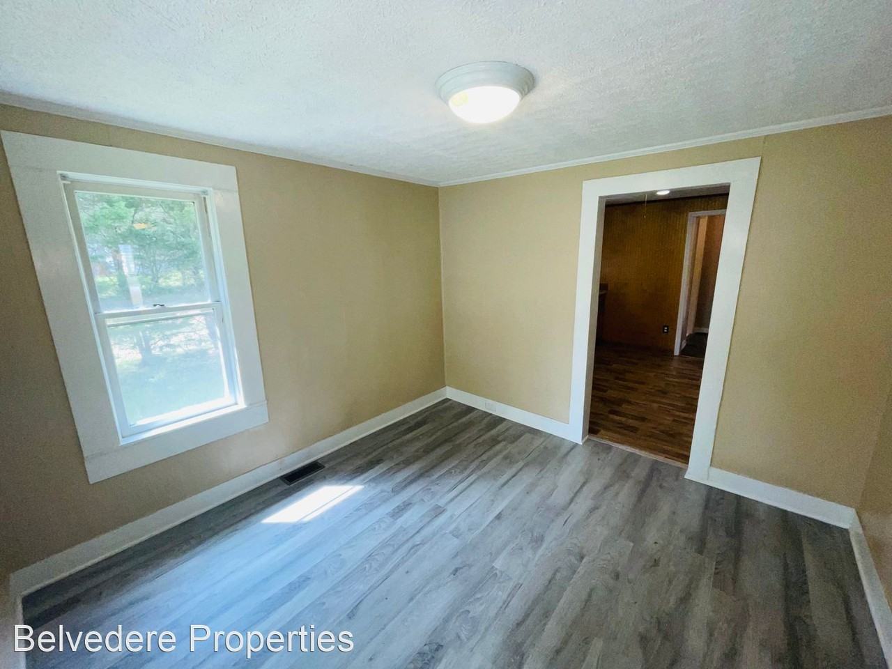 2709 E Sprague St - Photo 3 of 14
