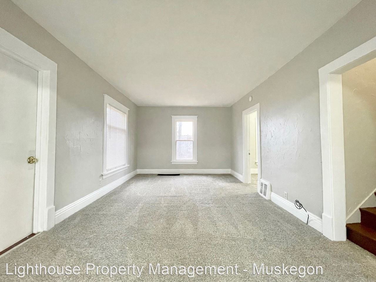 2816 Park St - Photo 3 of 16