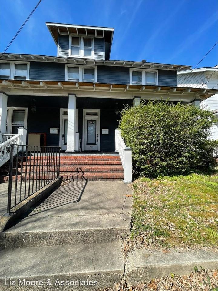325 50th St - Photo 2 of 4