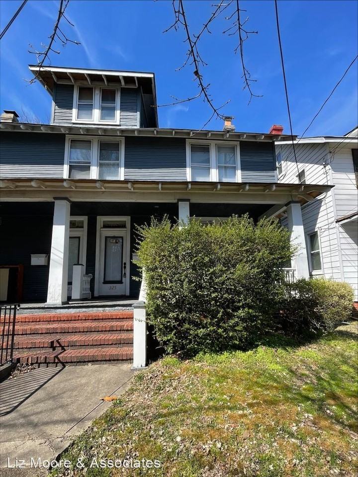 325 50th St - Photo 3 of 4
