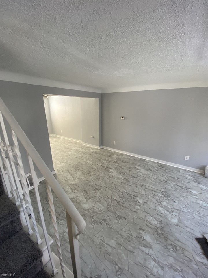 14243 Curtis near Schaefer - Photo 2 of 16