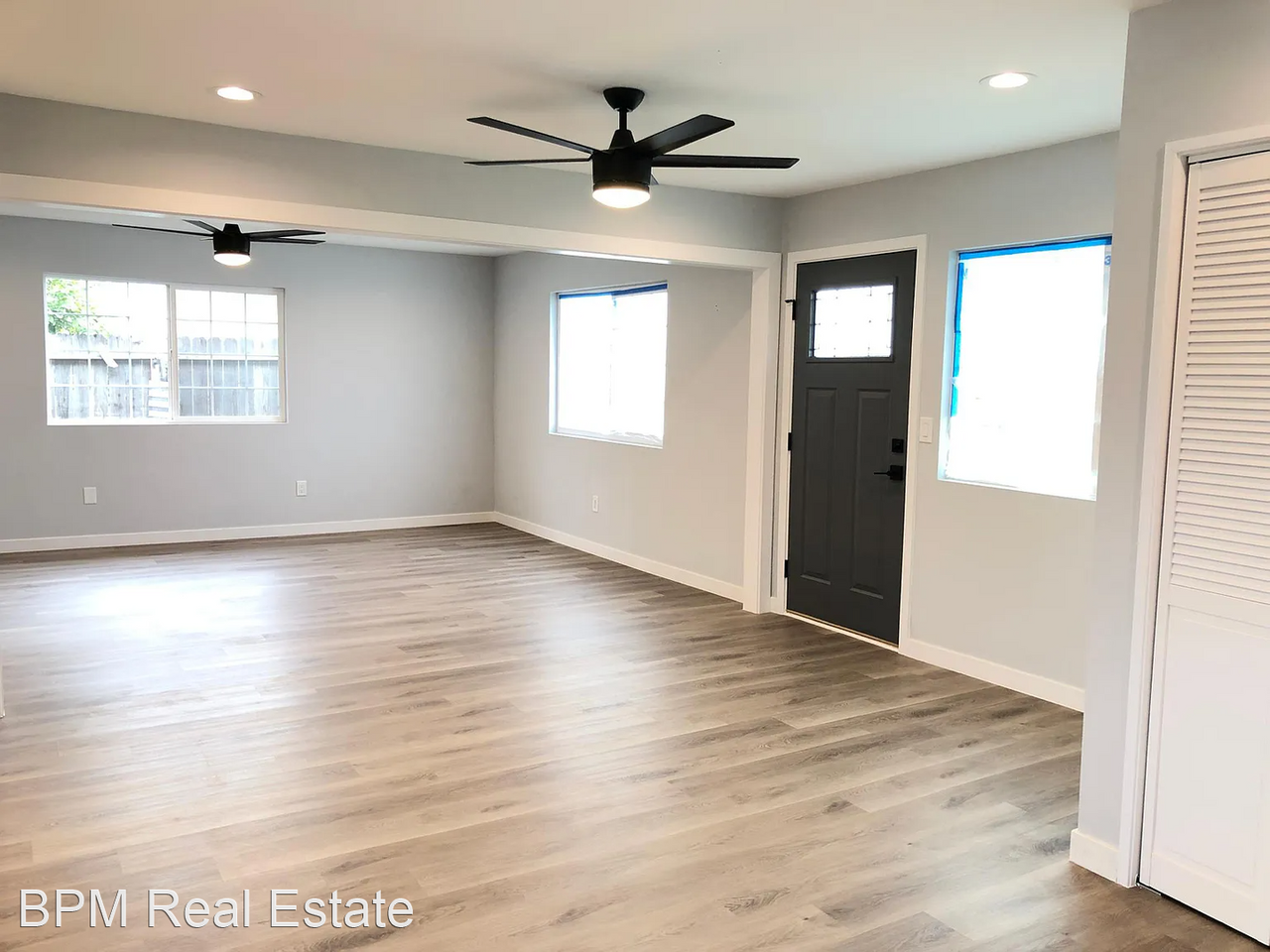 4512 Monitor St - Photo 3 of 24