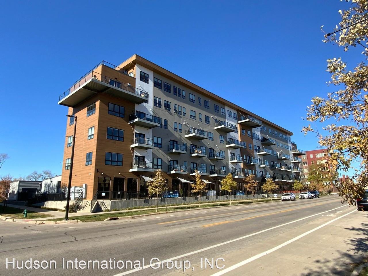 450 1st Street SW - Photo 2 of 2