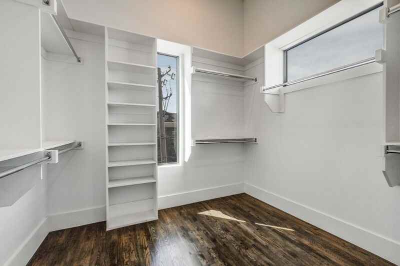 2522 N Henderson Ave #3 - Photo 6 of 17