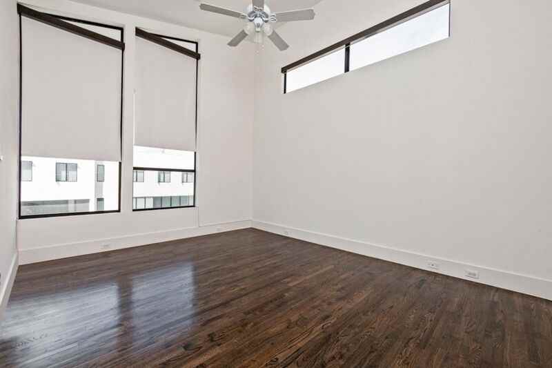 2522 N Henderson Ave #3 - Photo 7 of 17