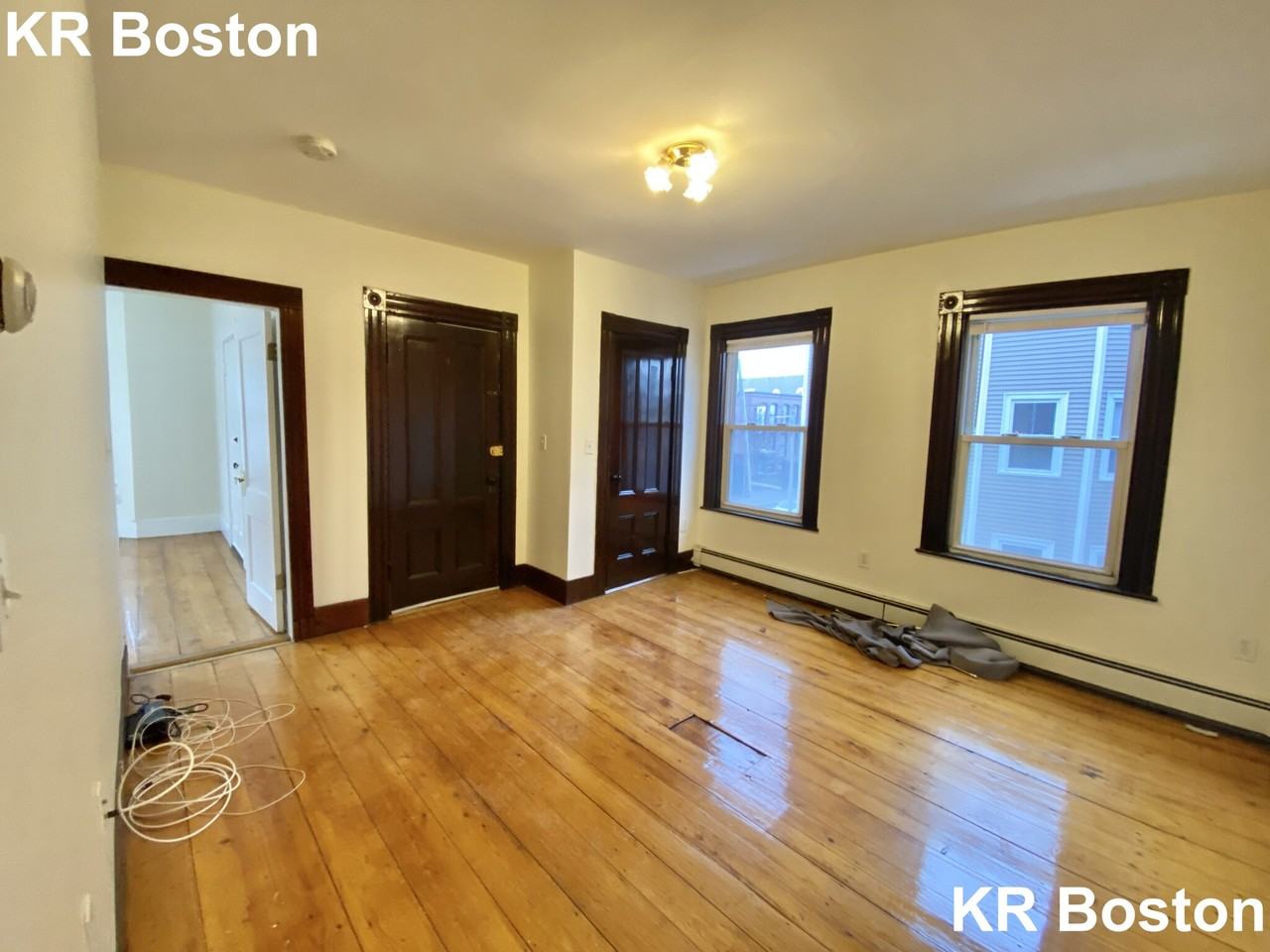 Everett St #2 - Photo 2 of 35