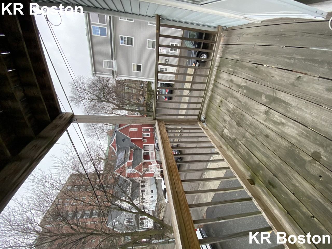 Everett St #2 - Photo 6 of 35