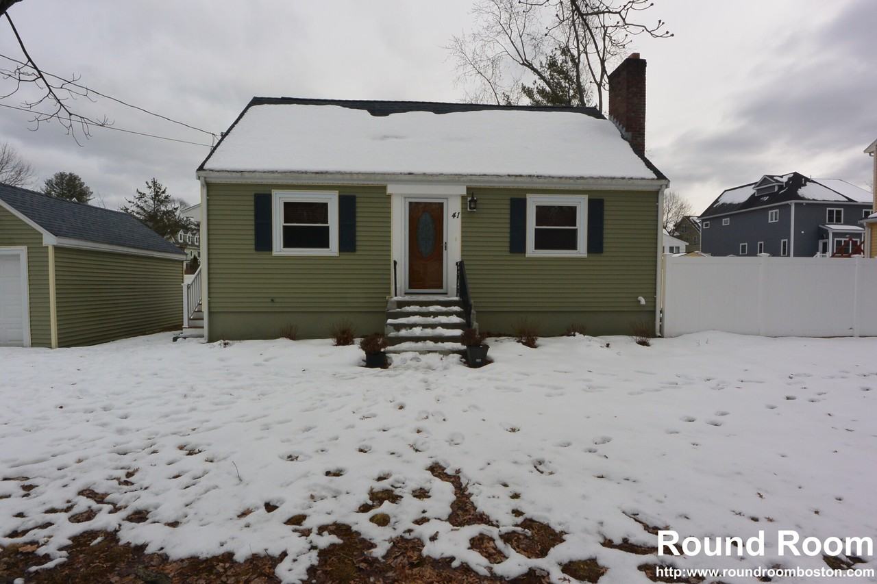 41 Eldred St - Photo 2 of 24