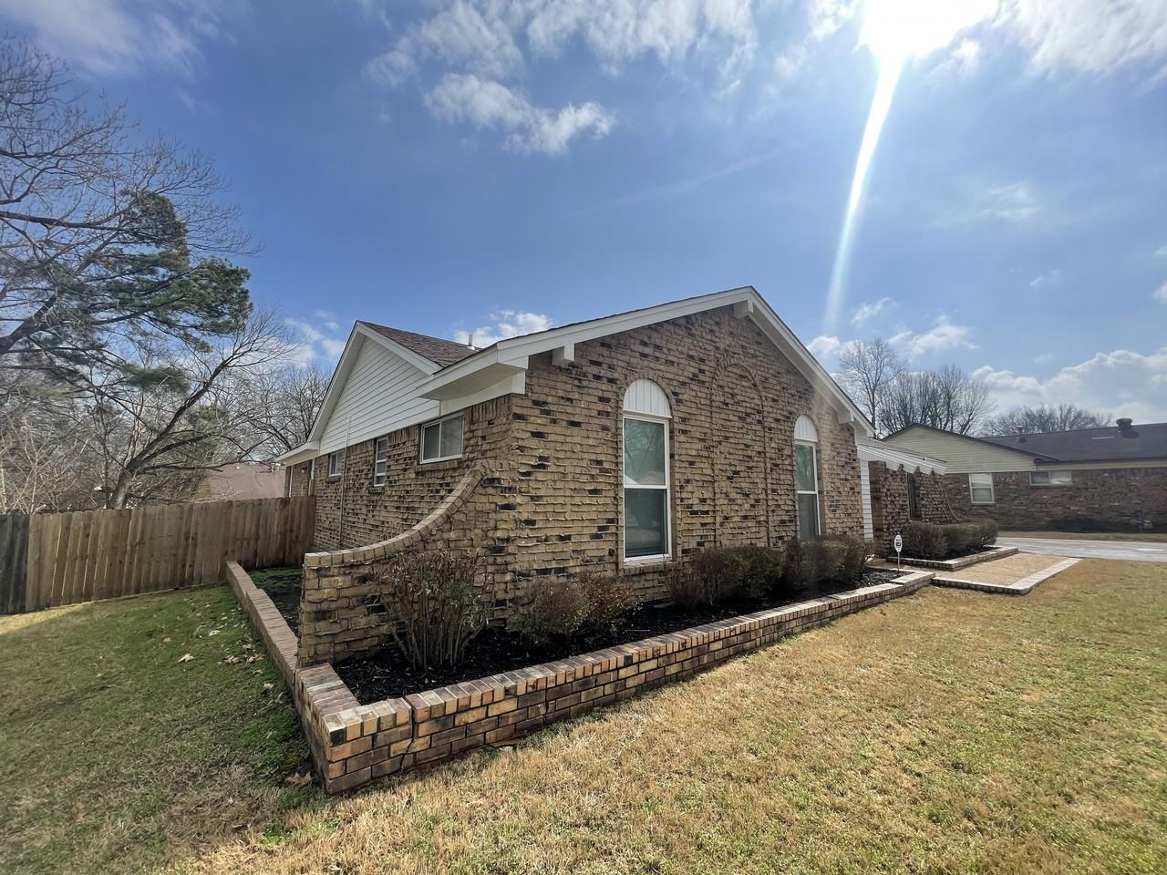 3652 Prince Charles Cv - Photo 2 of 32