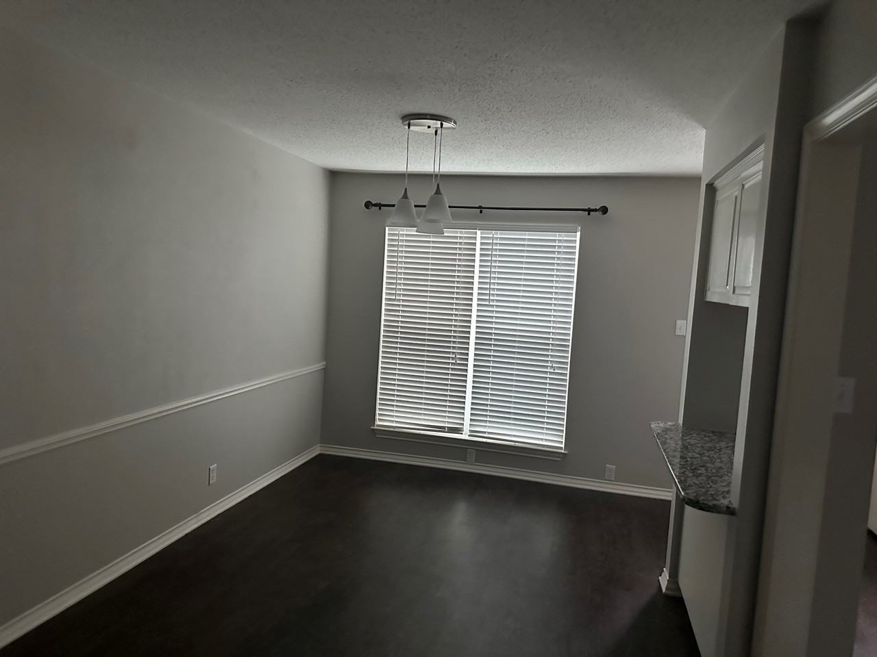 5100 Lake Shore Dr - Photo 3 of 5