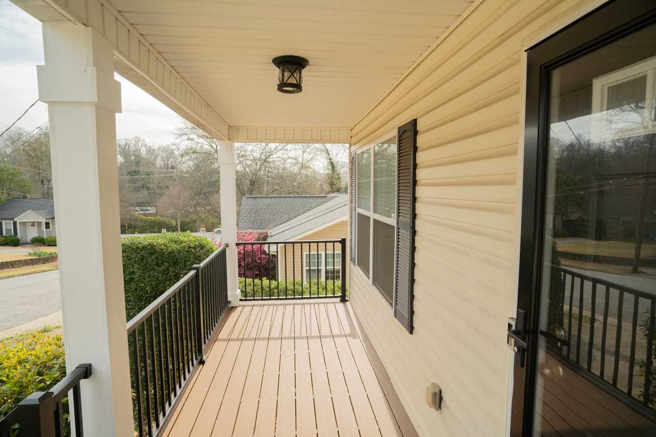 318 Briarcliff Dr - Photo 3 of 50