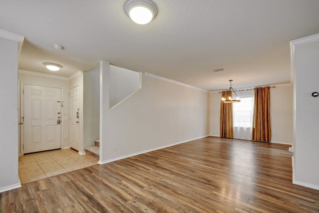 131 Palazzo Torre - Photo 6 of 30