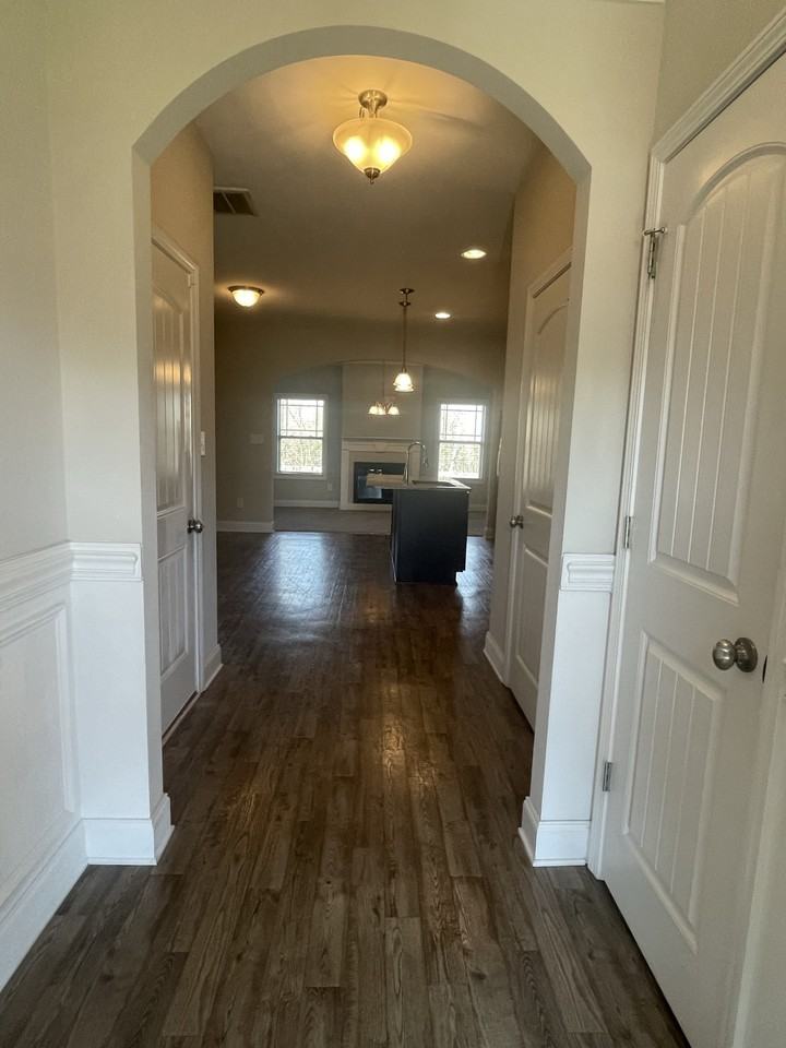 1129 Henry Place Blvd - Photo 2 of 19