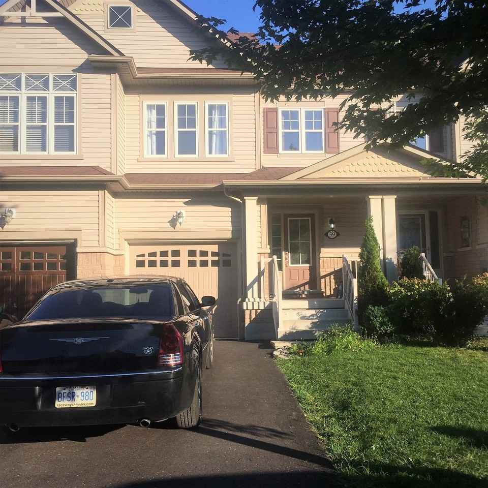 39 Stanhope St - Photo 3 of 25