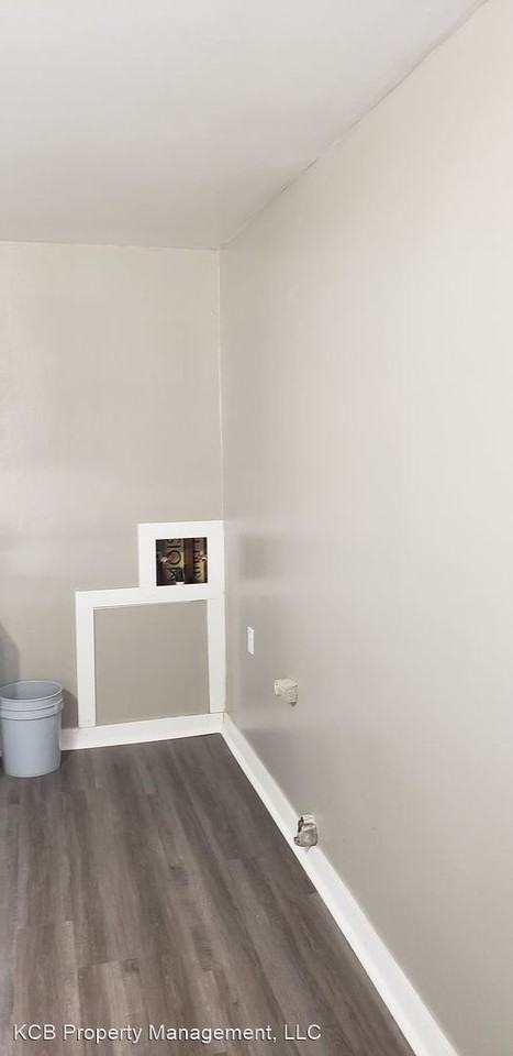 5605 Wampum Dr - Photo 3 of 13