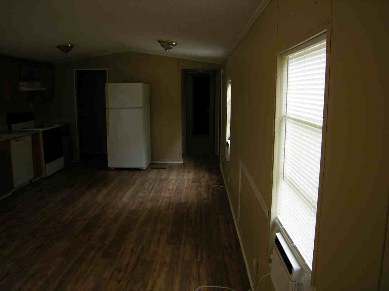 10 Munchkin Lane - Photo 7 of 33