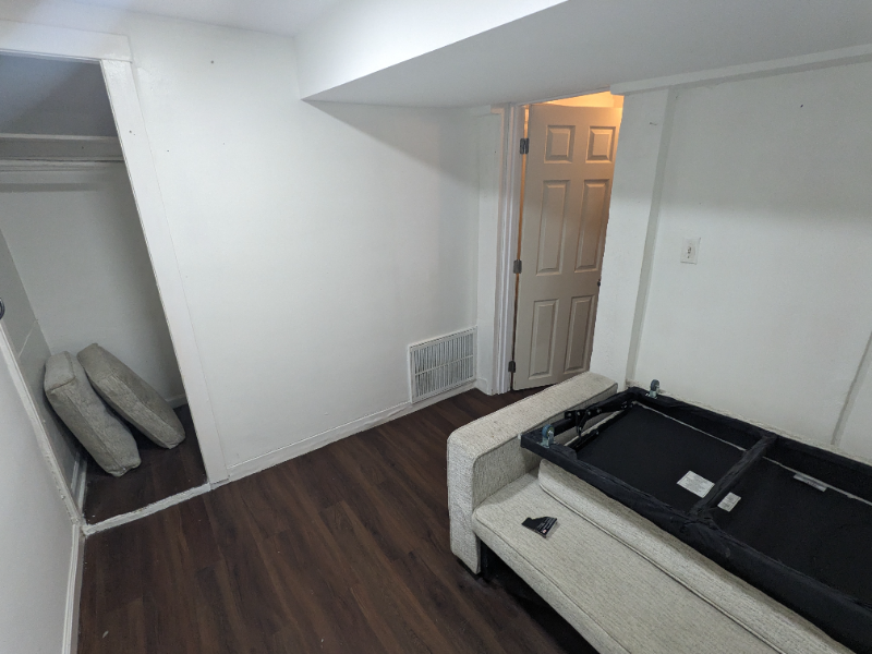 2539 N Monticello Ave - Photo 6 of 11