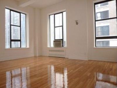 80 Madison Ave - Photo 2 of 6