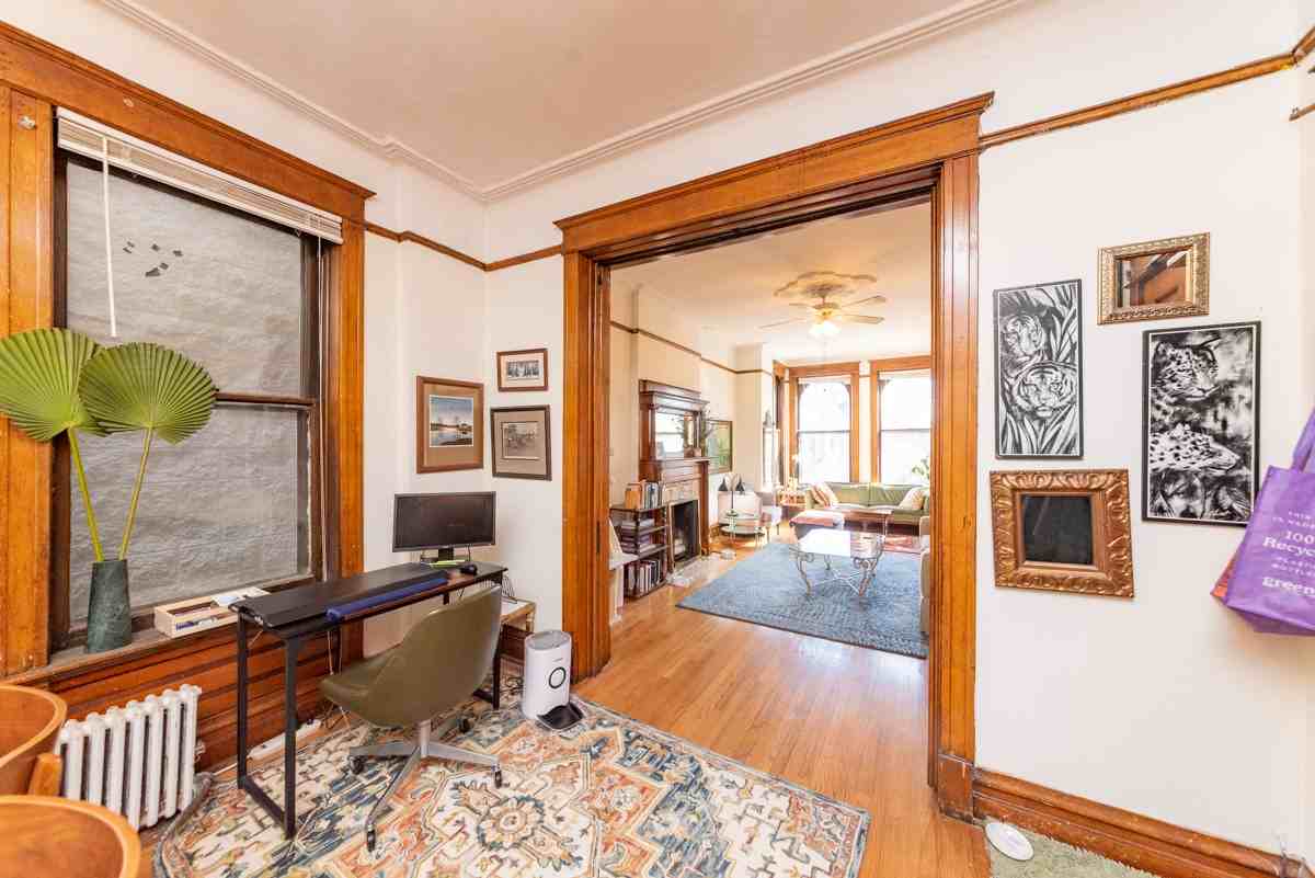 1722 N Mohawk St #3F - Photo 5 of 26