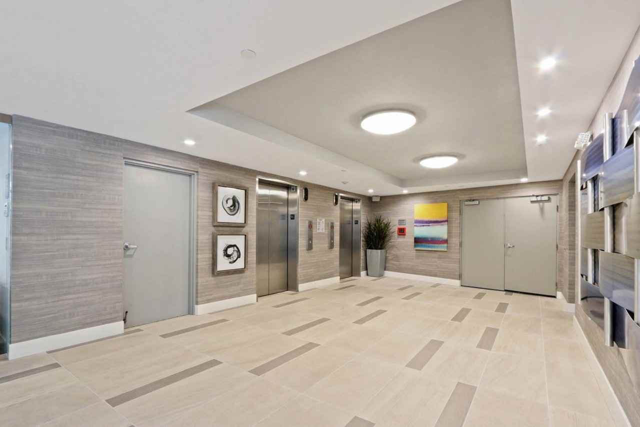 Palm Royale Apartments - Photo 4 of 24