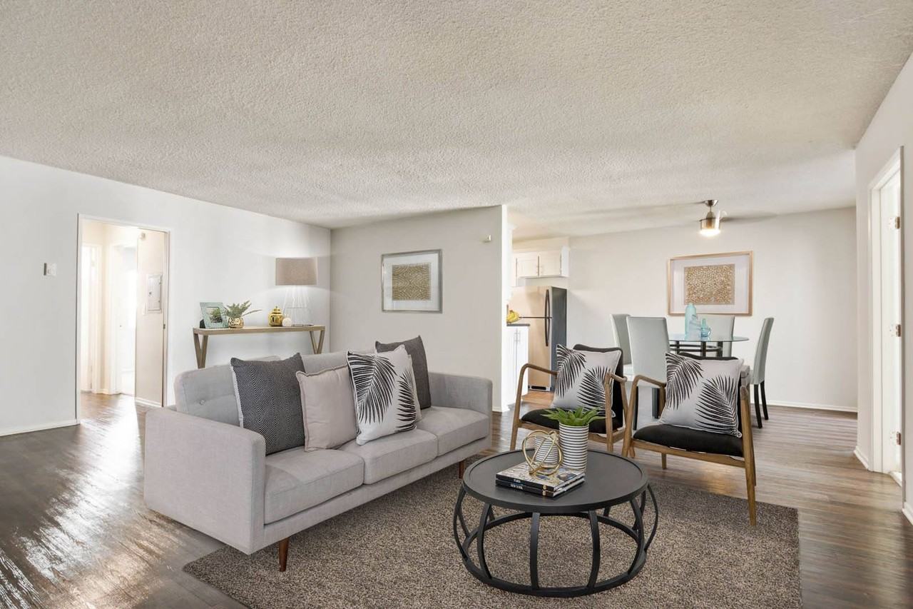 Rose Apartments - Photo 5 of 17