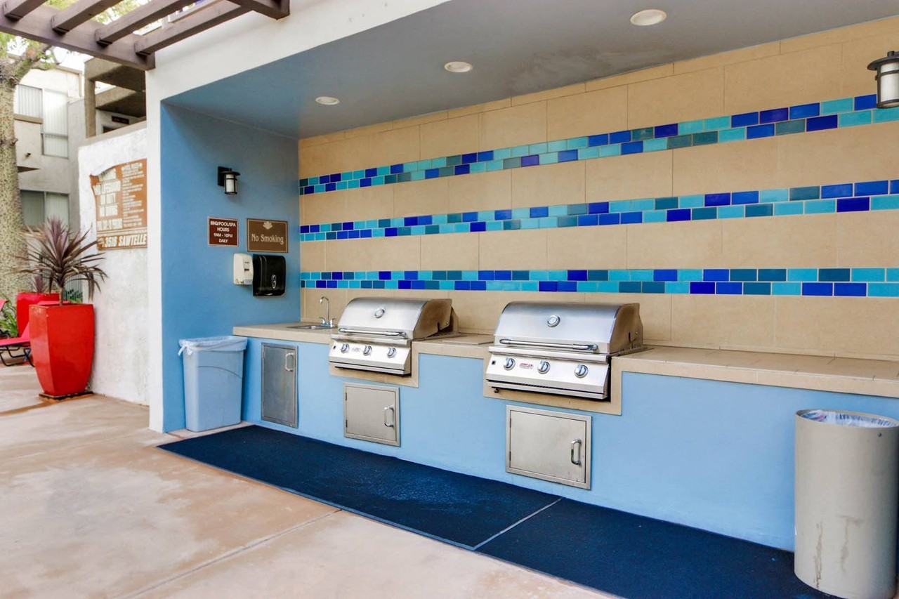 Meridian Apartments - Photo 6 of 17