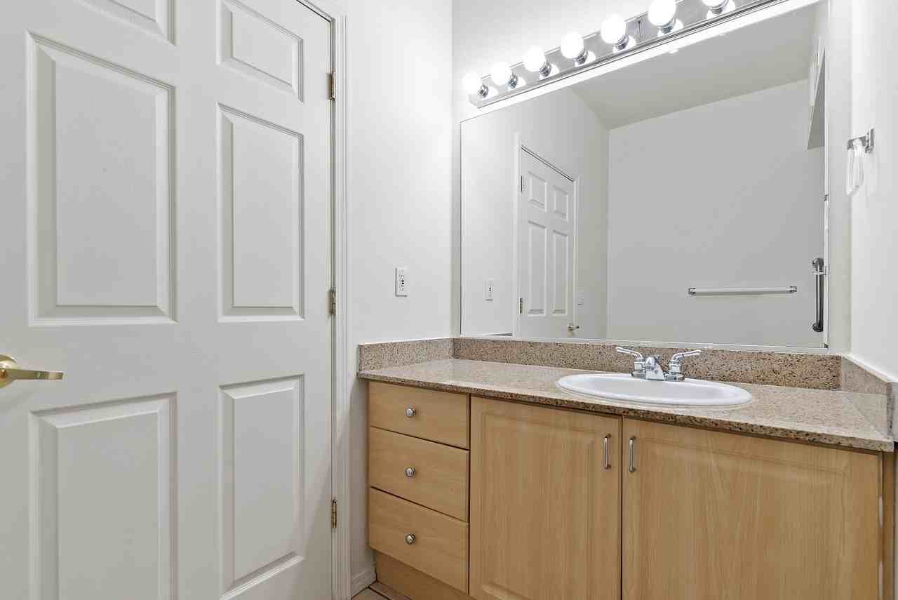 Logger Creek at Parkcenter - Photo 4 of 19