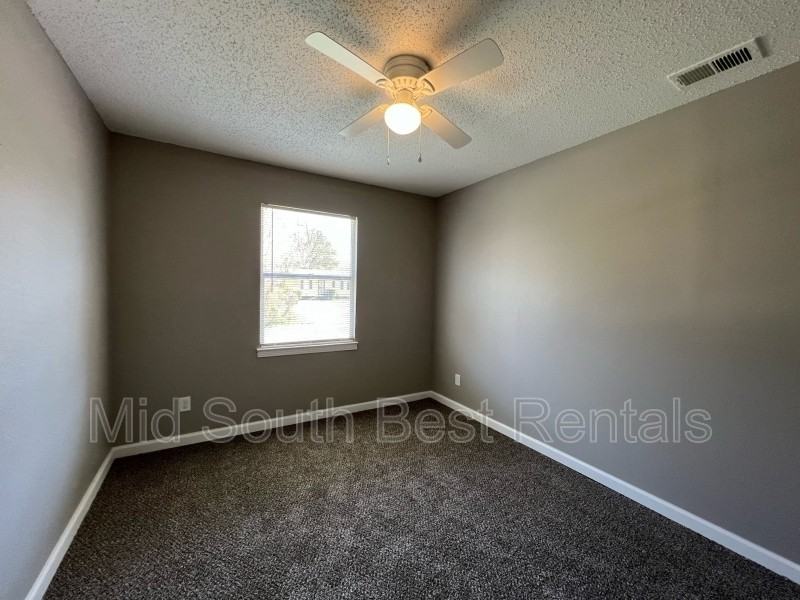 4421 Smith Ridge Cv - Photo 4 of 8