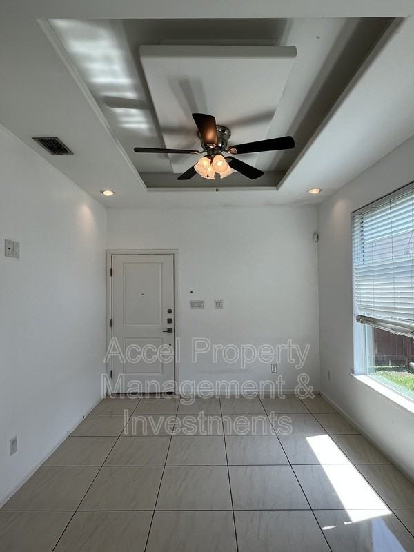 214 Fig Dr #2 - Photo 3 of 14