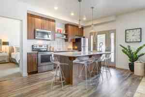 featured image of 32 E Princeton Dr