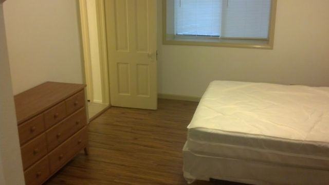 220 N 24th St #5 - Photo 2 of 4