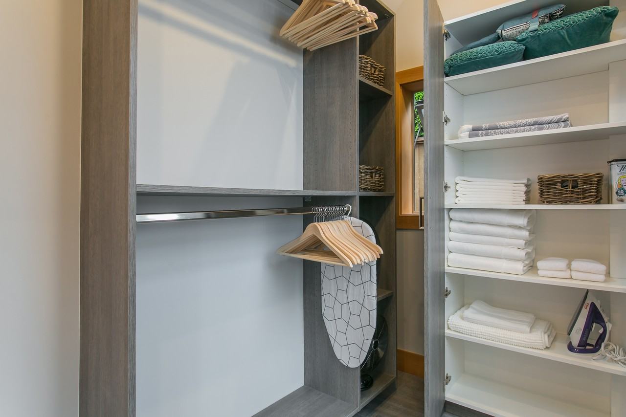 268 27th Street East #2 - Photo 3 of 13