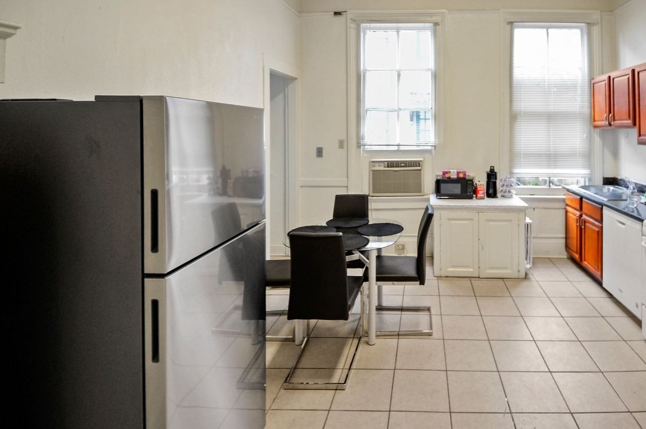 1414 Jena St #1414 - Photo 5 of 11