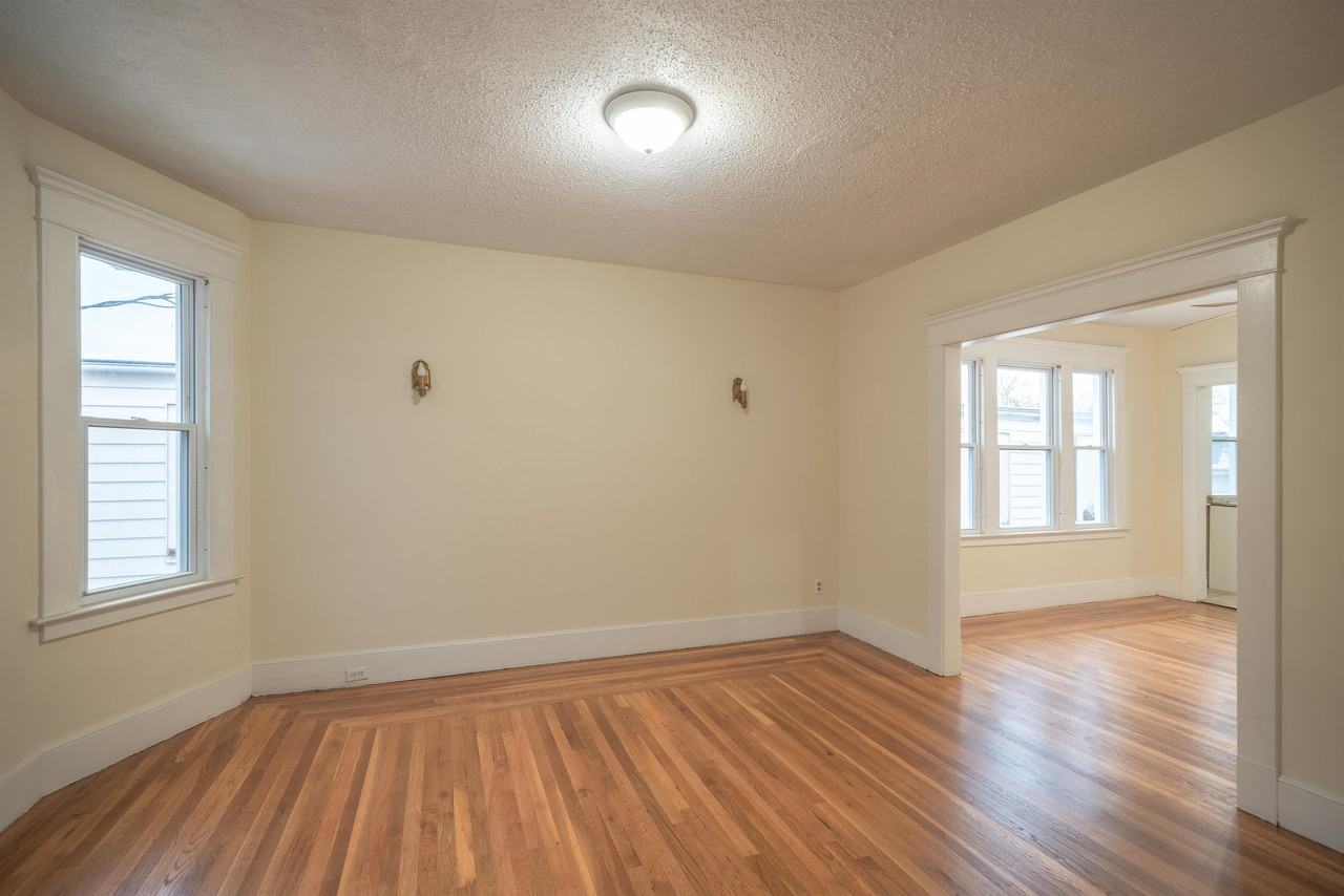 16 Ellsworth Ave 2nd Fl #2 - Photo 2 of 18