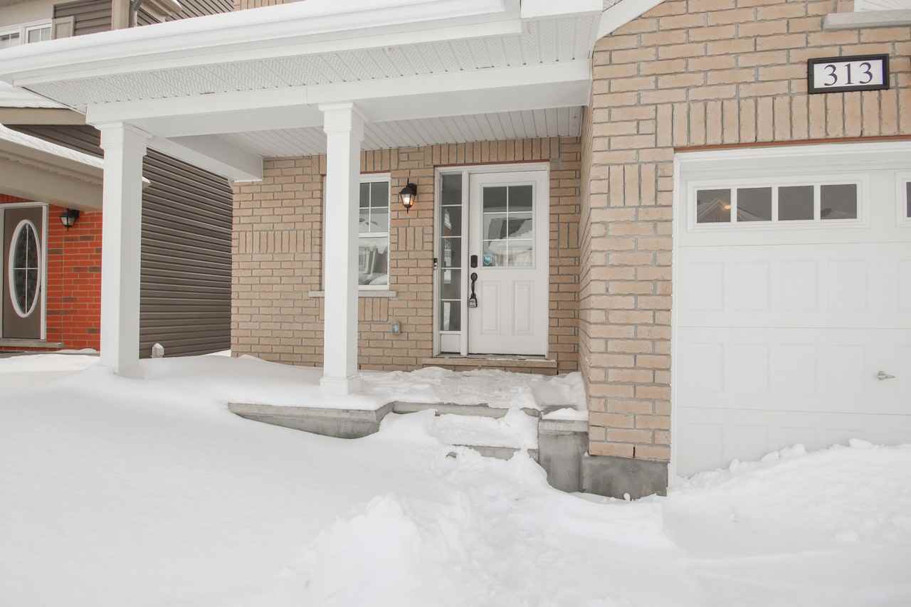 313 SWEETCLOVER WAY ORLÉANS ON   K4A 1E5 - Photo 2 of 38