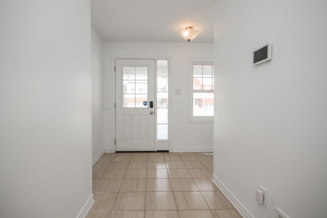 313 SWEETCLOVER WAY ORLÉANS ON   K4A 1E5 - Photo 3 of 38