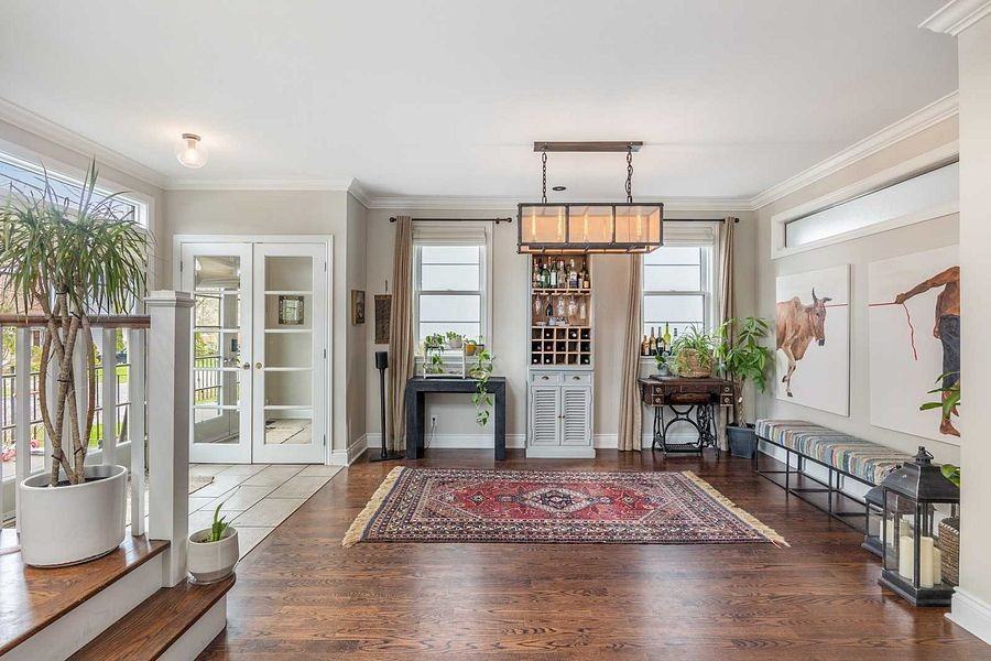 88 Gradwell Drive - Photo 2 of 22