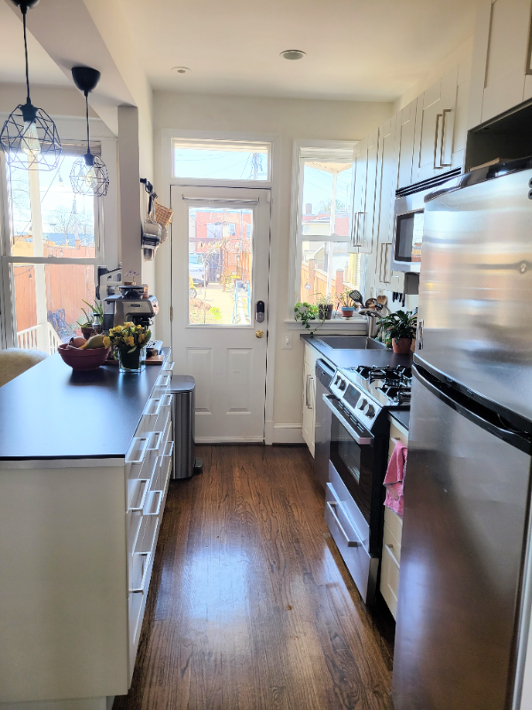 3122 Warder St Nw - Photo 7 of 24