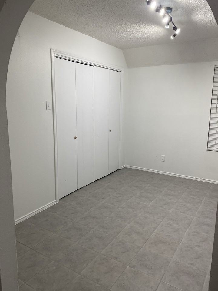 3204 Chacota St #1 - Photo 3 of 7