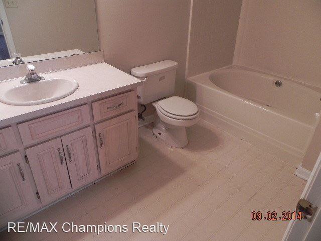 531 Lee Road 850 - Photo 3 of 17