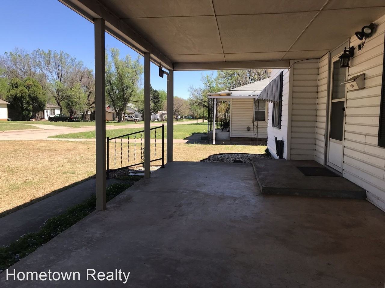 4014 Se 12th St - Photo 2 of 12