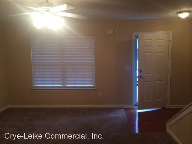 1742 Red Jacket Dr - Photo 3 of 5