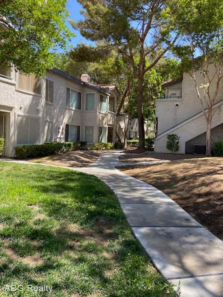 5229 Caspian Springs Dr #202 - Photo 3 of 18