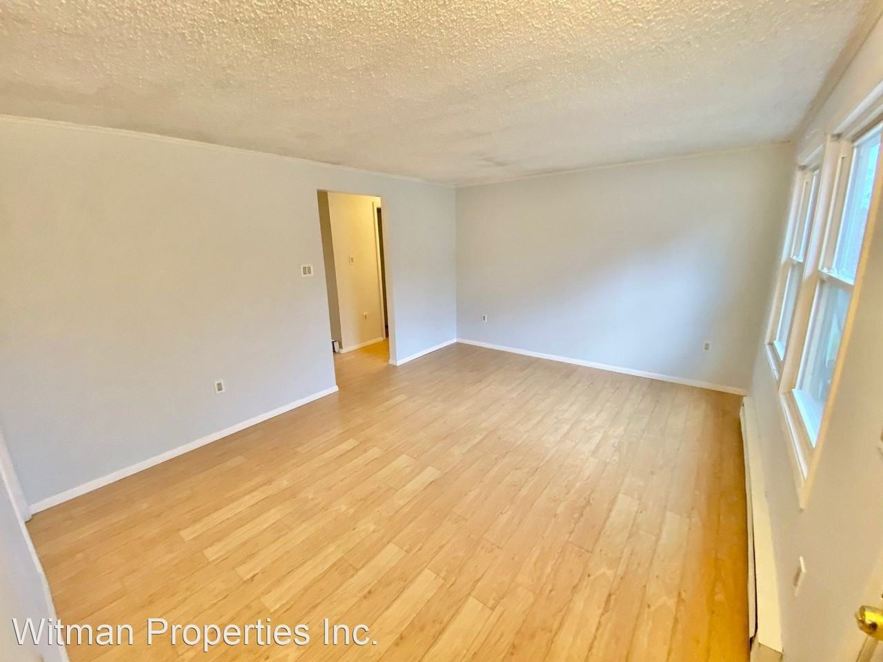 39 Laurel St - Photo 3 of 23