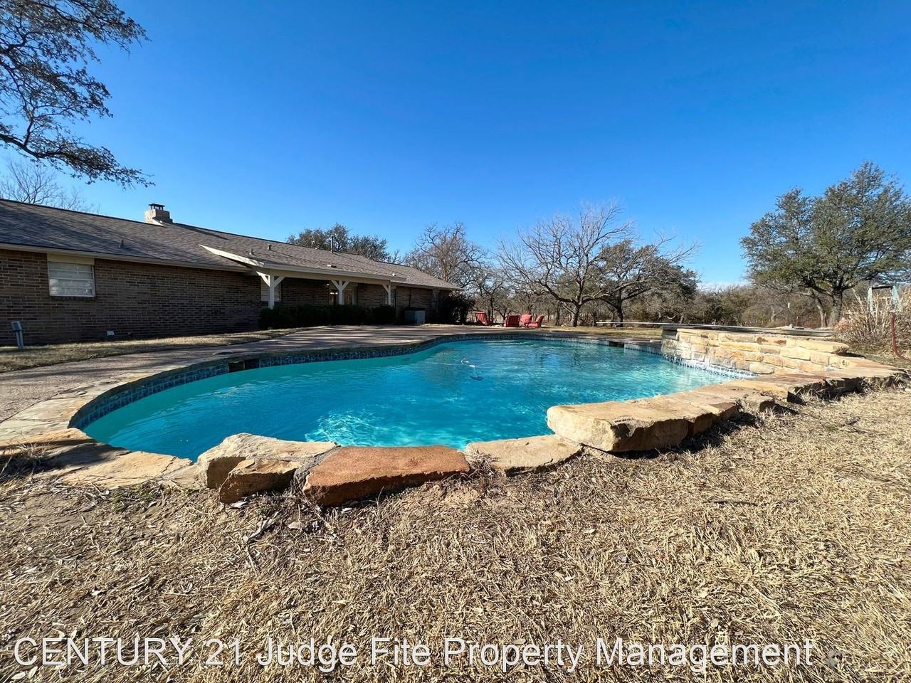 3404 W Lambert Rd - Photo 2 of 12
