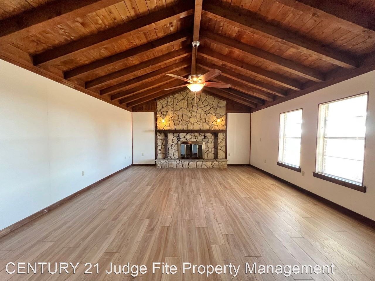 3404 W Lambert Rd - Photo 3 of 12