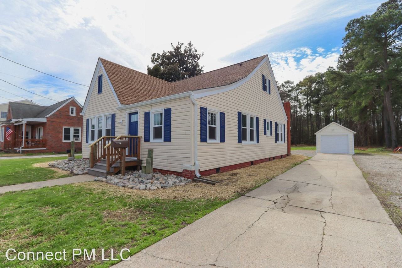 1036 Poquoson Ave - Photo 2 of 42