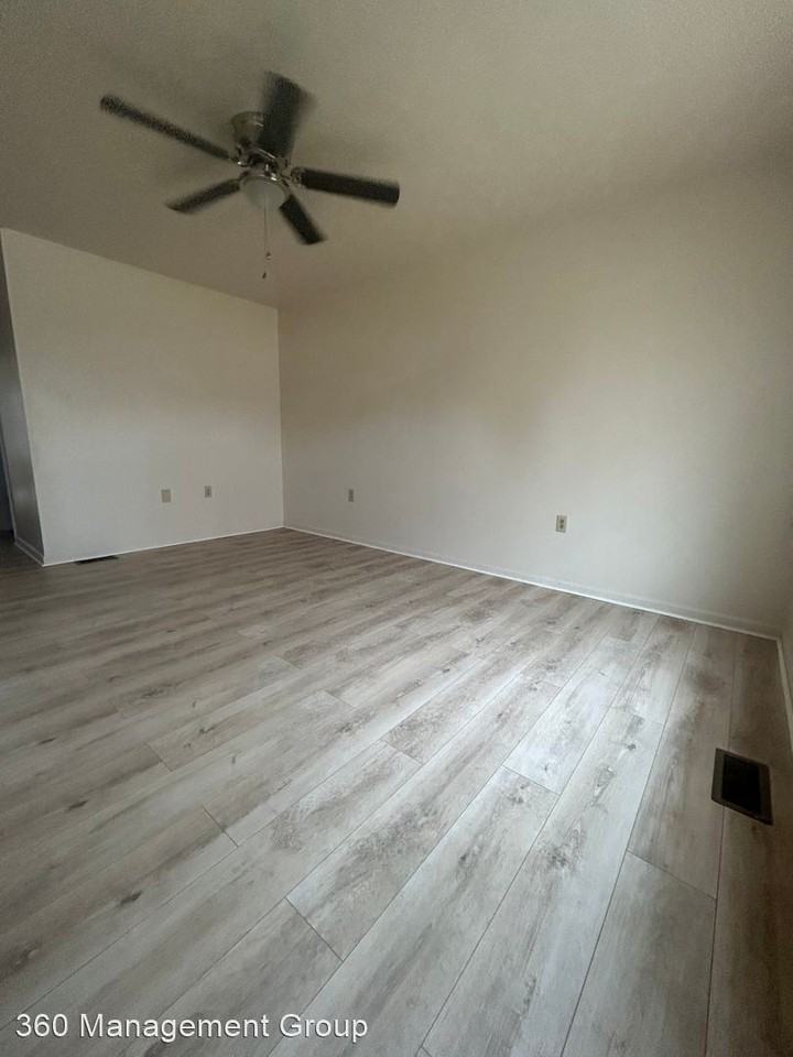 109 Madison Spgs - Photo 3 of 9