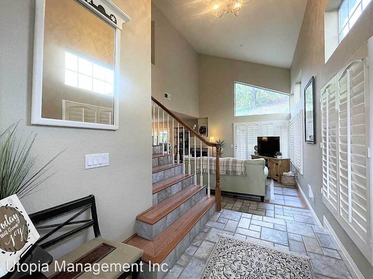 9786 Avenida Ricardo - Photo 3 of 17