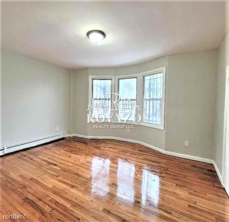 58 11th Ave W - Photo 2 of 9